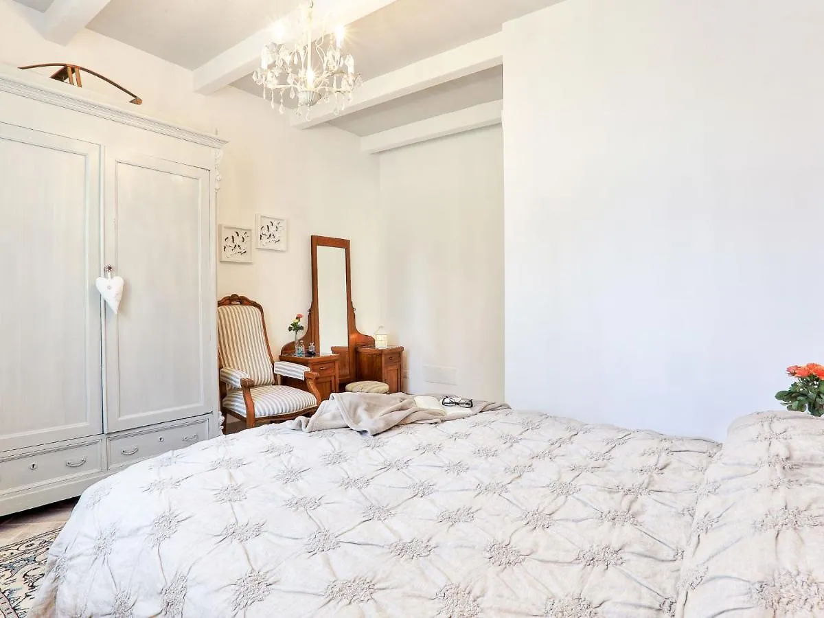 Villa Fonte Di Pillo By Interhome Querce  意大利