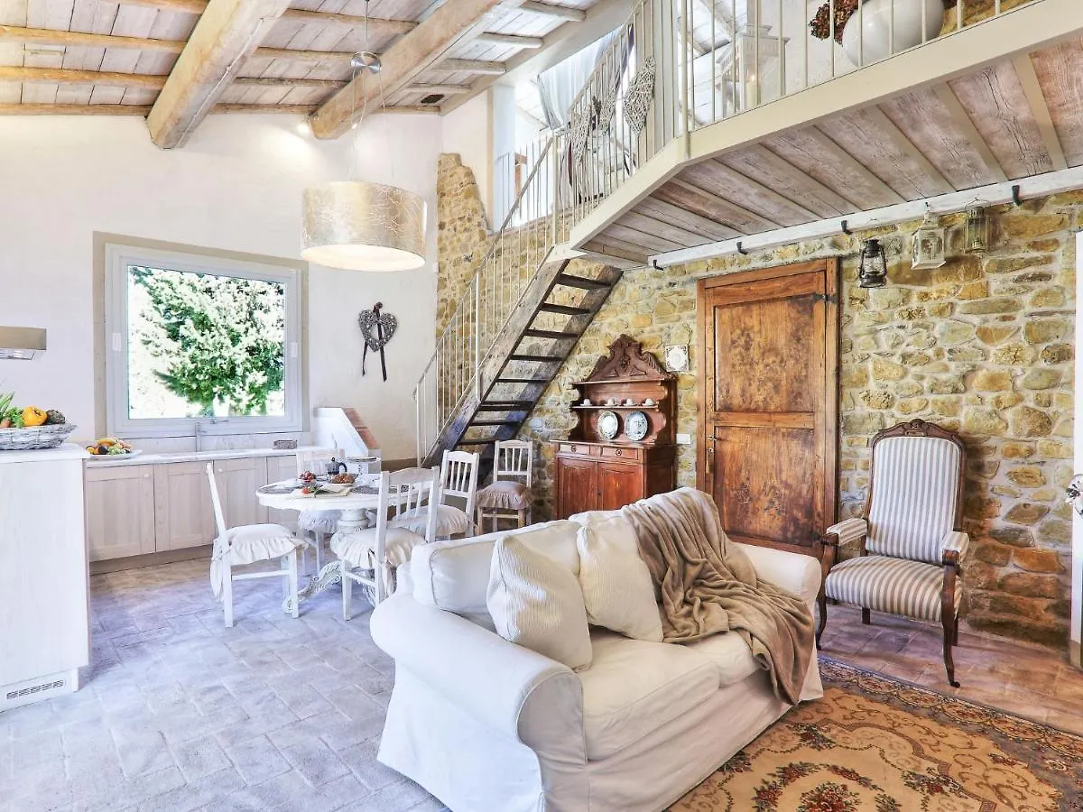 Villa Fonte Di Pillo By Interhome Querce  Italy